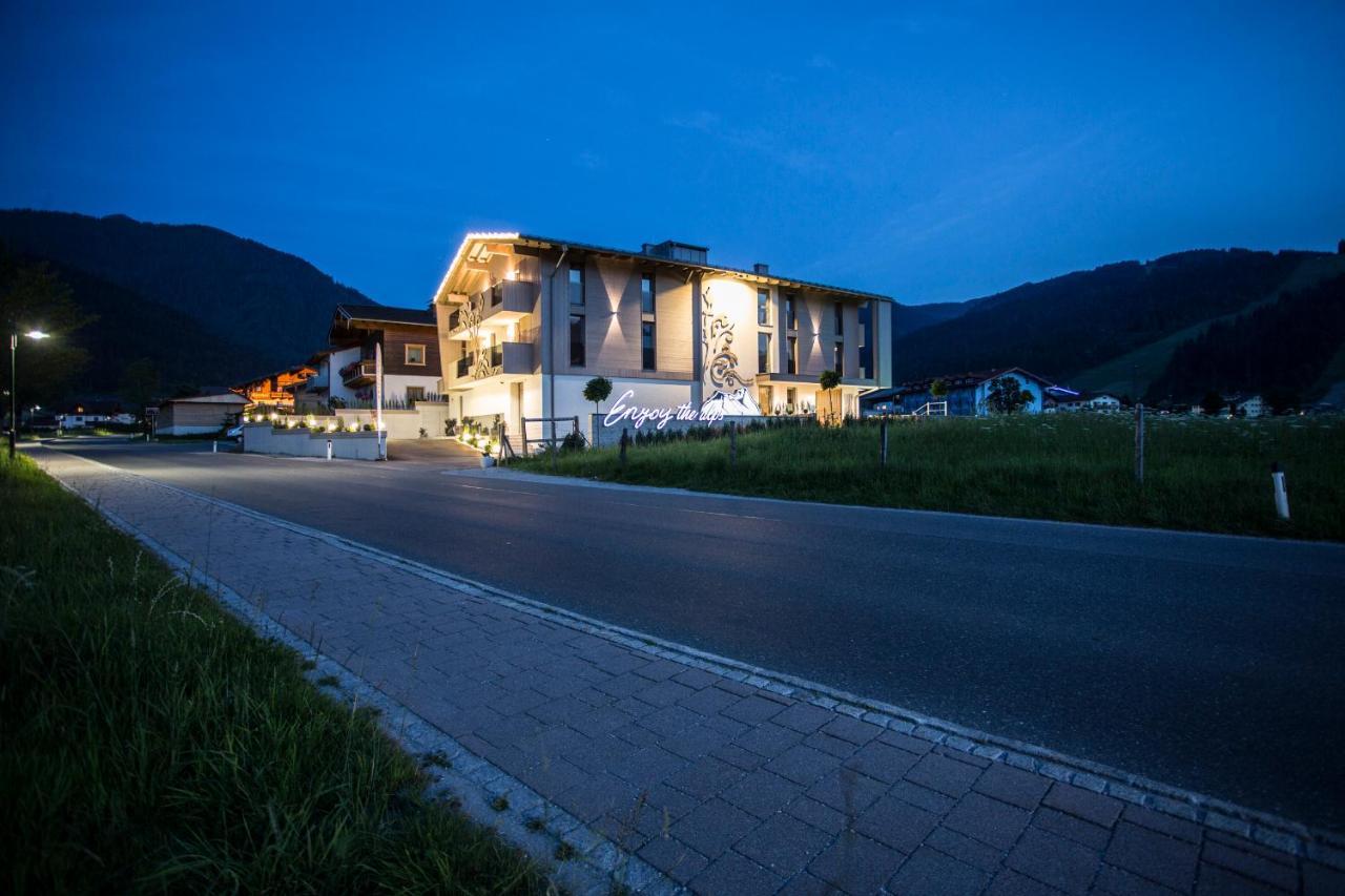 Enjoy The Alps Aparthotel Flachau Eksteriør bilde