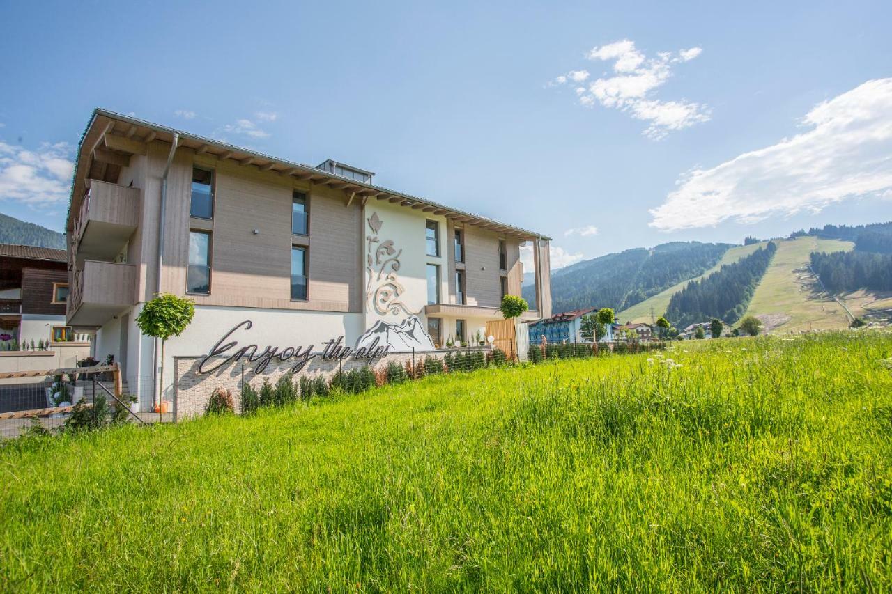 Enjoy The Alps Aparthotel Flachau Eksteriør bilde